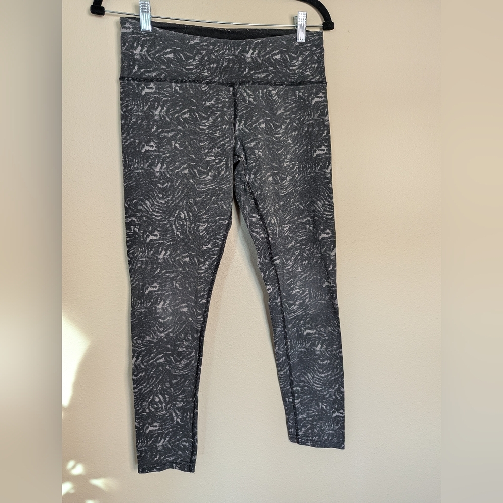 Tuff Athletics Black and Gray Leggings Size S